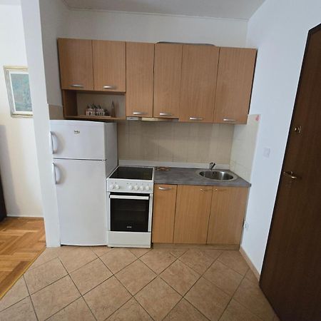 Laki Apartment 포드고리차 외부 사진